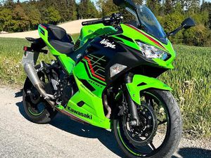 KAWASAKI NINJA 400