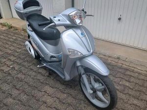 PIAGGIO LIBERTY 50 CCM - 2 TAKTER