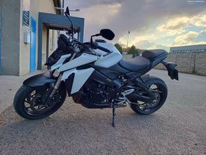 SUZUKI GSX-S 950