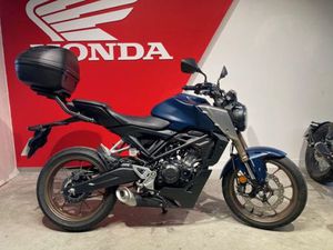 HONDA CB 125 R 2021 125 CM3 | MOTO ROADSTER | 9 621 KM | BLEU | 35132 VEZIN LE COQUET
