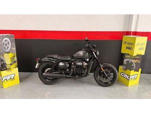 HYOSUNG - GV 125 BOBBER