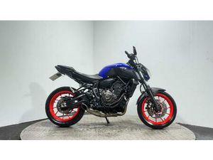 YAMAHA MT-07 2018 68 PLATE NEW MOT SERVICED WARRANTY 27K FULL AKRAPOVIC 689 CC