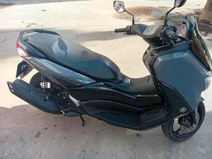 YAMAHA - NMAX 125
