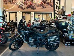 HONDA CRF1000L AFRICA TWIN DCT