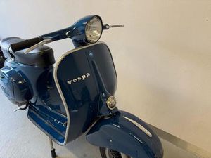 VESPA V50, 125CEM A1 ZULASSUNG, FARBE BLUE MARINE O-LACK