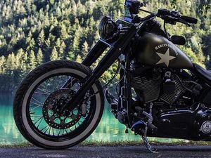 HARLEY DAVIDSON SOFTAIL SLIM S FLSS 110CUI KEINE DYNA SPORTSTER