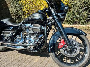 HARLEY DAVIDSON STREET GLIDE 103 JEKILL 21“FELGE APE SCREAMIN