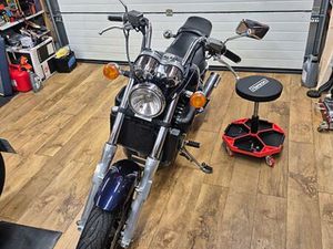 HONDA VF 700 C MAGNA