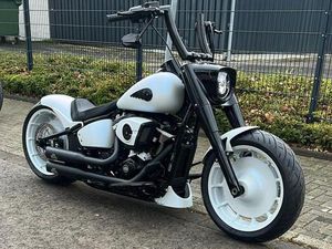 HARLEY DAVIDSON FAT BOY 117 // APE LENKER // JEKILL // NEU