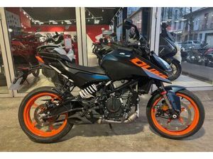 KTM 125 DUKE ABS 2024 125 CM3 | MOTO ROADSTER | 3 552 KM | BLEU | 82000 MONTAUBAN
