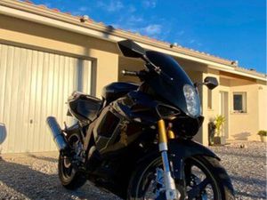 VEND 125 HYOSUNG GTR