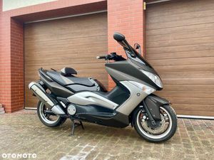 YAMAHA TMAX