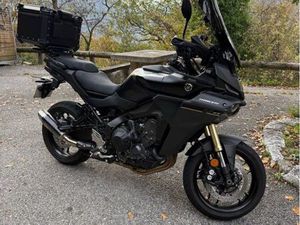 YAMAHA TRACER 9 GT Y-AMT 2025