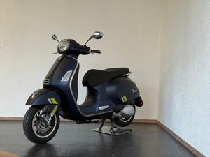 PIAGGIO VESPA GTS 300 HPE SUPER TECH, SCOOTER, OCCASION, CHF 5'870.-
