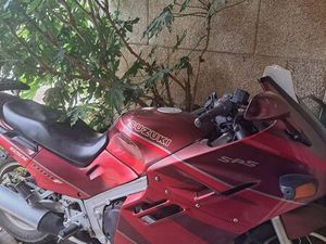 SUZUKI GSX 1100 F BORNES DE AGUIAR