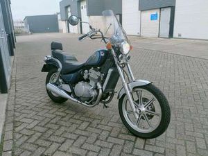 KAWASAKI EN 500 EN 500 VULCAN PAARS