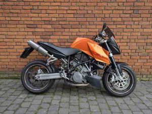 KTM 990 SUPER DUKE ORANJE