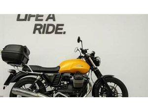 VENDO MOTO GUZZI V7 II STONE (2015 - 17) USATA A AULLA (CODICE 9903583) - MOTO.IT