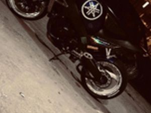 YAMAHA YZF 750R - 1996 - SPECIAL NAKED