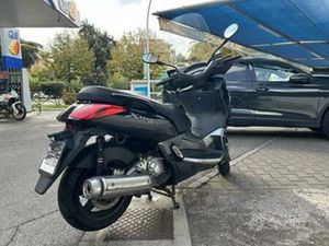 YAMAHA X-MAX 250 - ANNO 2008
