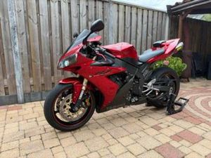 YAMAHA R1 2004 |AKRAPOVIČ | XENON |CARPLAY | JJ SUSPENSION — MOTOREN | YAMAHA — MARKTPLAATS