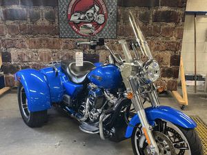 2018 HARLEY DAVIDSON FREEWHEELER