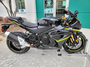 2023 SUZUKI GSX-R1000R