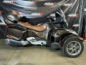 2014 CAN-AM SPYDER ST LIMITED SE5