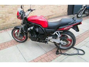 YAMAHA FZ600S