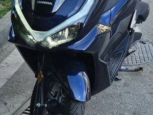 HONDA PCX →