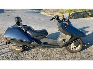 VENDO HONDA CN 250 USATA A GENOVA (CODICE 9903611) - MOTO.IT