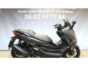 VENDO HONDA FORZA 350 (2022 - 24) USATA A ROMA (CODICE 9903340) - MOTO.IT