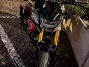BMW G310R