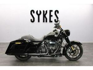 2024 HARLEY-DAVIDSON FLHRXS TOURING ROAD KING SPECIAL IN VIVID BLACK