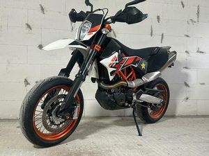 KTM 690 SMC R