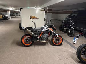 KTM DUKE 890 R BJ. 2020, TÜV 12/2027