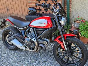 DUCATI SCRAMBLER