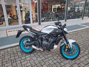 YAMAHA MT-07 DEPOTENZIATA 35 KW 2025 AZIENDALE