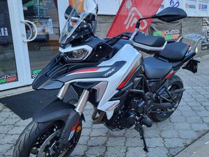 BENELLI TRK 702,E5+, ZÁRUKA 5 LET, VÝBAVA ZDARMA, AKCE KUFRY