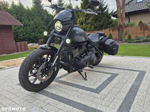 HARLEY-DAVIDSON SOFTAIL LOW RIDER