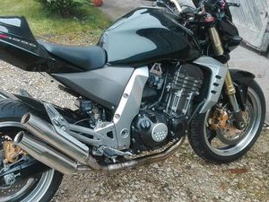 KAWASAKI Z1000 BJ 2004 TÜV BIS 08/27