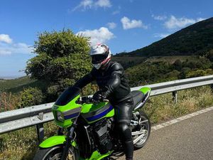 KAWASAKI ZRX 1200R
