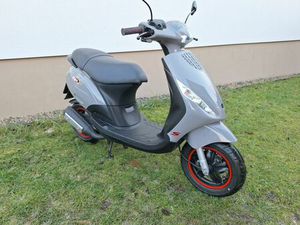 SKUTER PIAGGIO ZIP 2T 2010R ZAREJESTROWANY MAKÓW PODHALAŃSKI