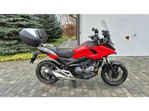 HONDA NC750X DCT 2025 CZERWONA 4200 KM 1 WLAŚC. ASO KARLIK OEM DODATKI POZNAŃ SZCZEPANKOWO