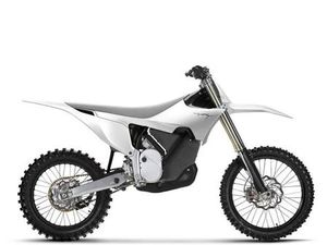 NEW STARK VARG ALPHA - 80HP - SNOW WHITE