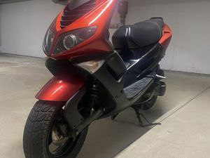 GEPFLEGTER ROLLER PEUGEOT SPEEDFIGHT 50