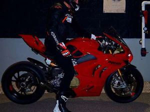 DUCATI PANIGALE V4 S USATO GARANTITO DUCATI ROMA CONCESSIONARIA