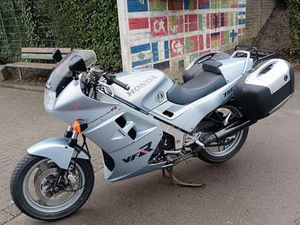 HONDA VFR 750 RC 24