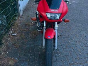 YAMAHA-MOTORRAD