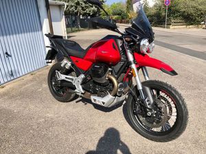 MOTO GUZZI V85TT